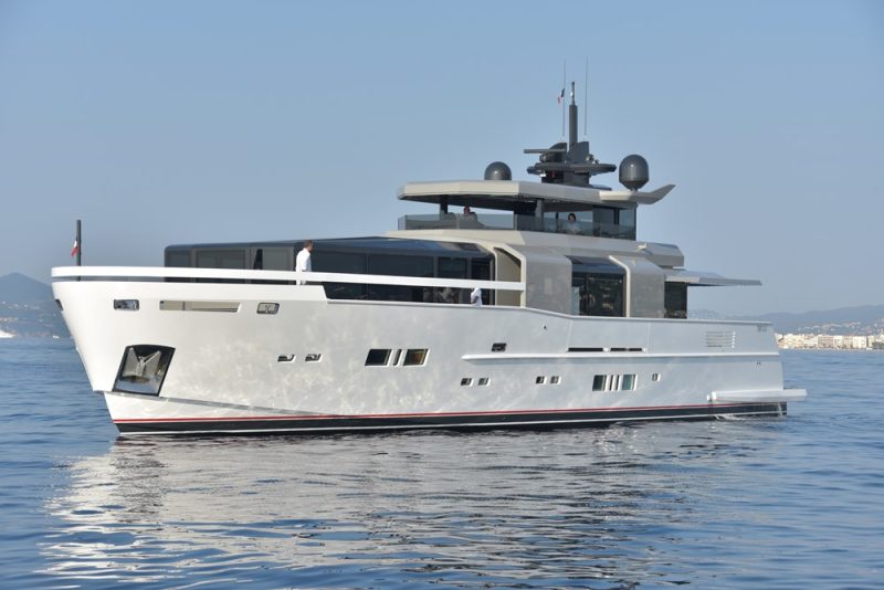 Arcadia Yachts 100