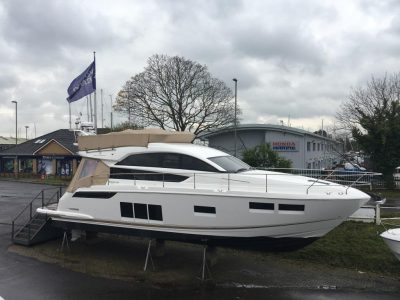 Fairline Squadron 48