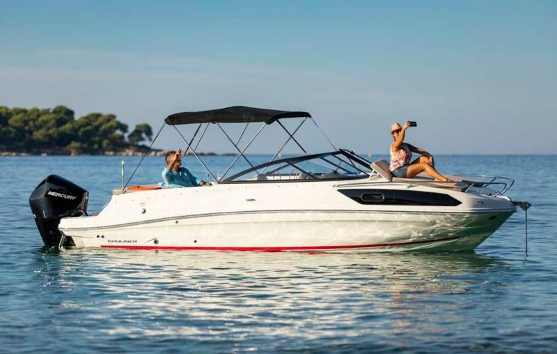 Bayliner Vr6 Cuddy