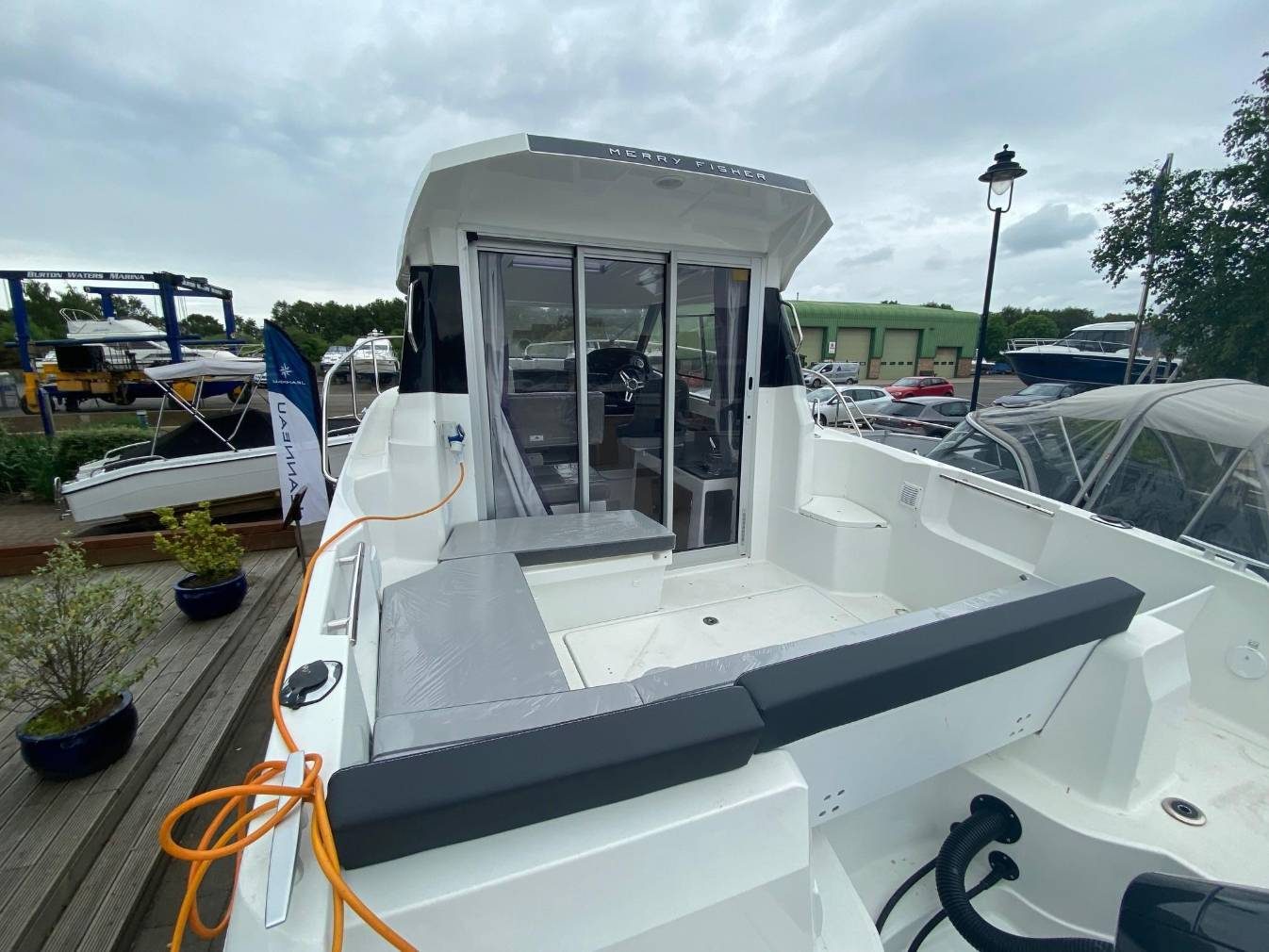 Jeanneau Merry Fisher 795
