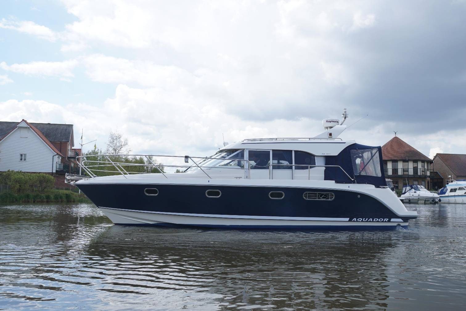 Aquador 32 C