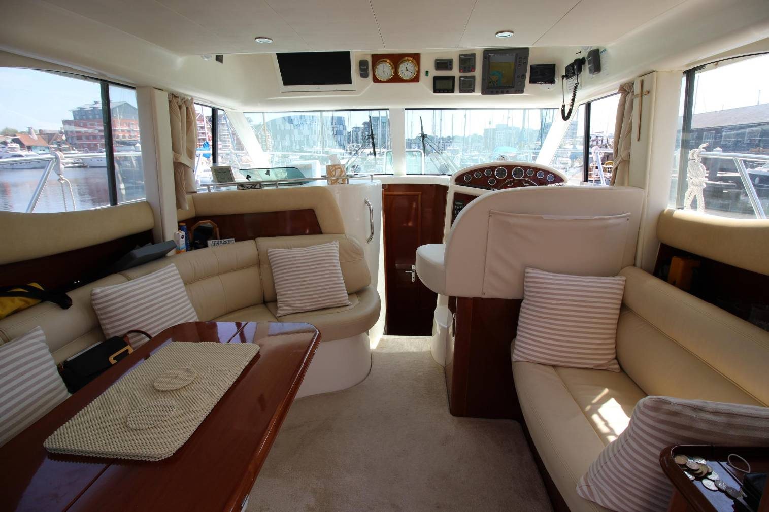 Jeanneau Prestige 32