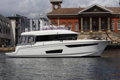Jeanneau Velasco 43