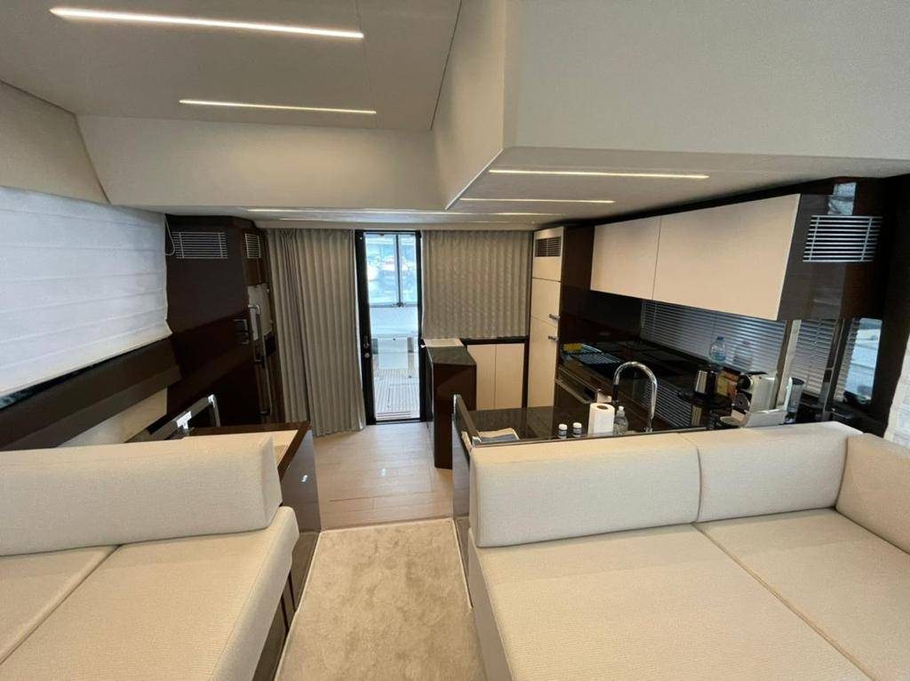 Prestige 590