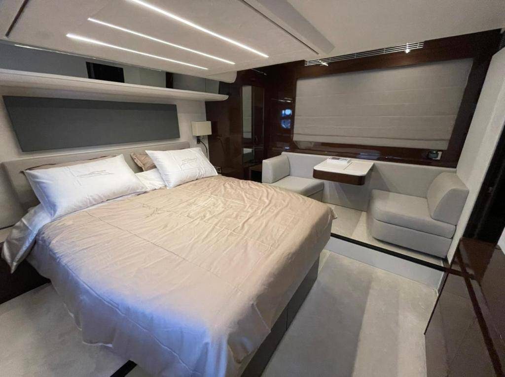 Prestige 590