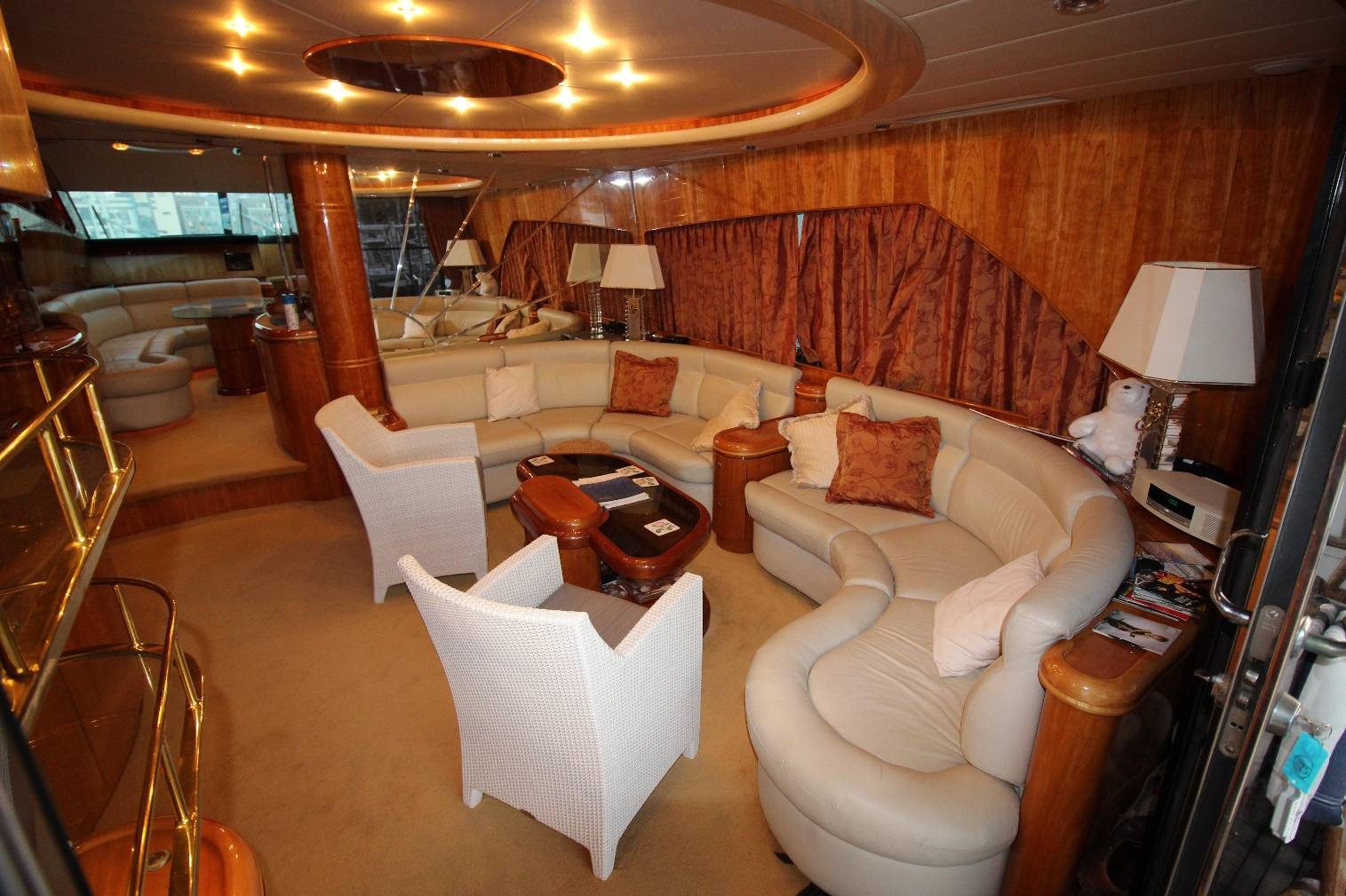 Elegance 70