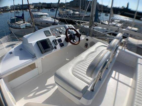 Sealine F34