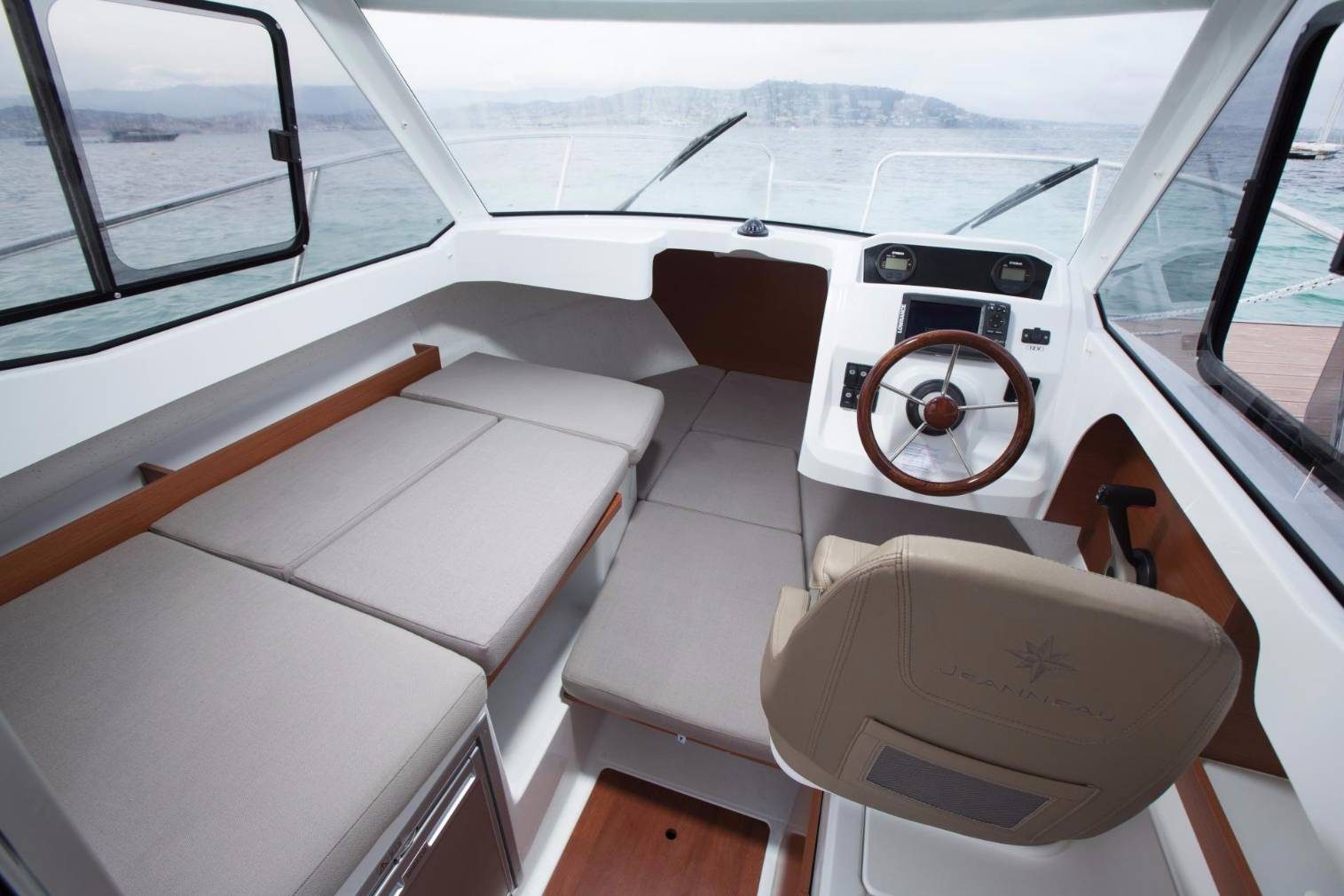Jeanneau Merry Fisher 605