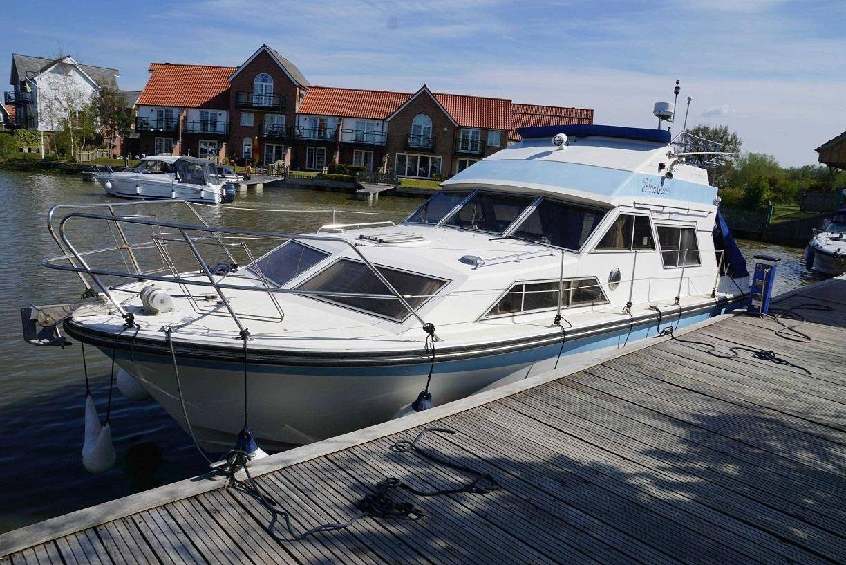 Fairline 32 Sedan