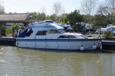 Fairline 32 Sedan
