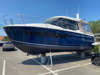 Jeanneau Merry Fisher 895