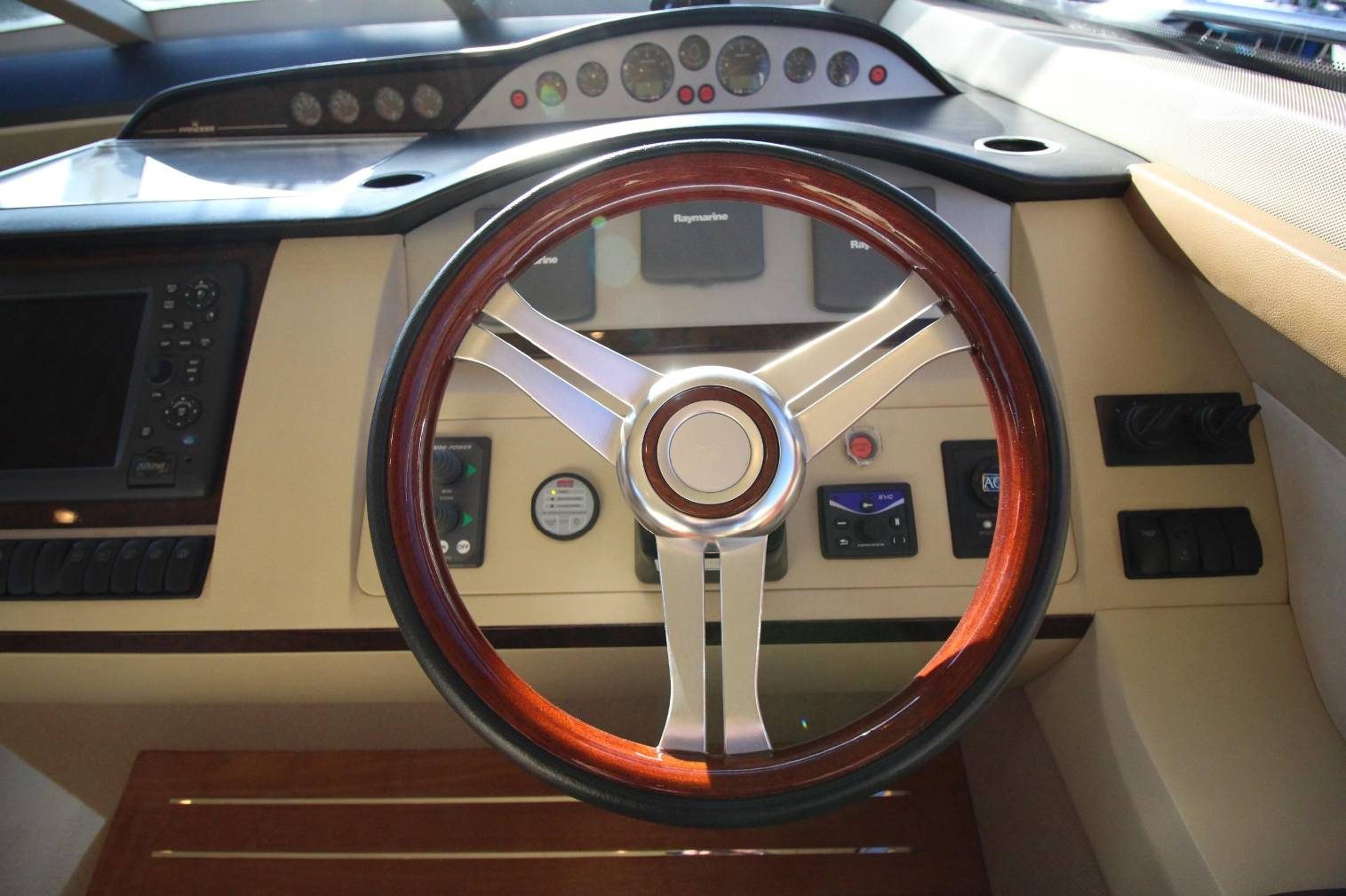 Princess 54