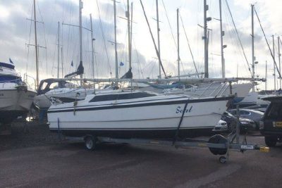 Macgregor 26x Powersailer