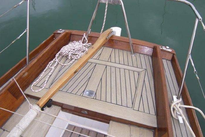 Sovereign 32