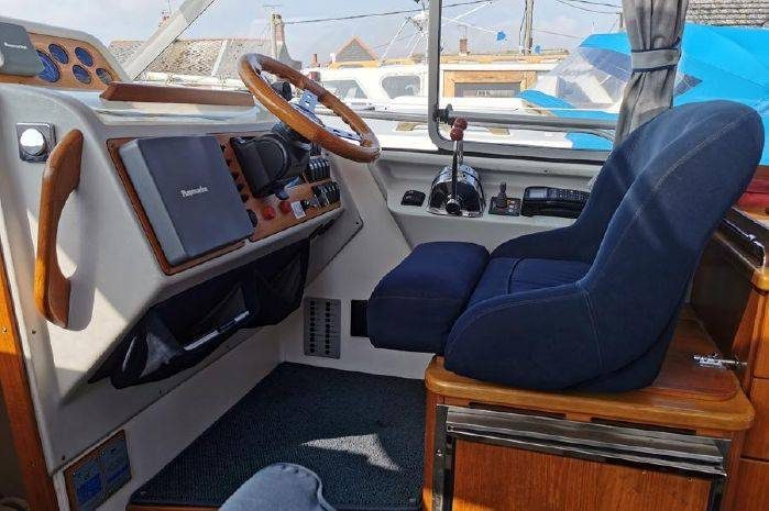 Nimbus 320 Coupe