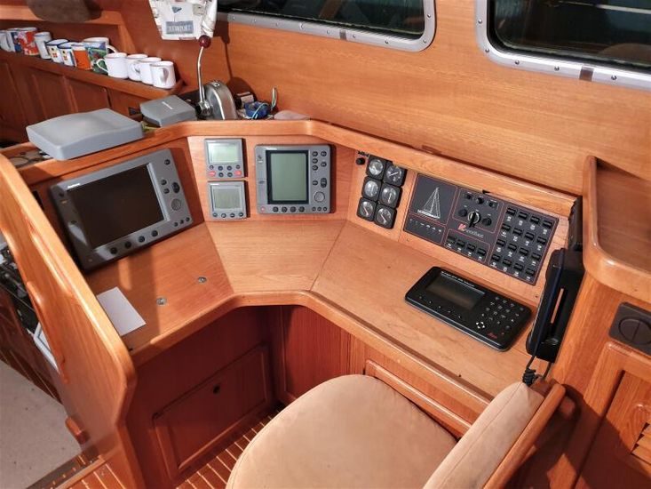 Nauticat 39