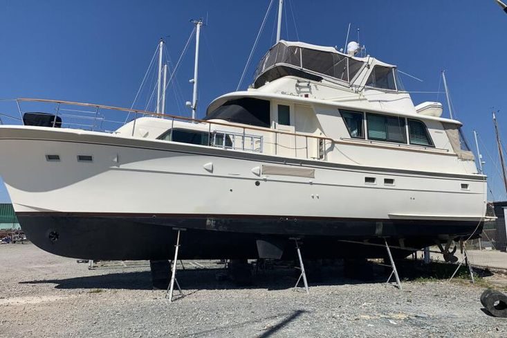 1983 Hatteras 53