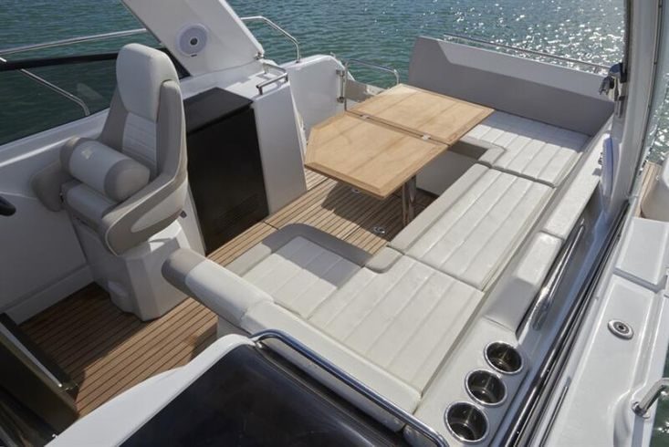 Jeanneau Leader 30