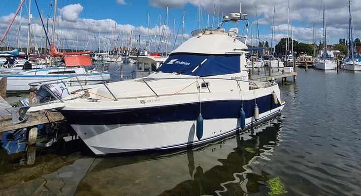 2009 Rodman 870 Flybridge