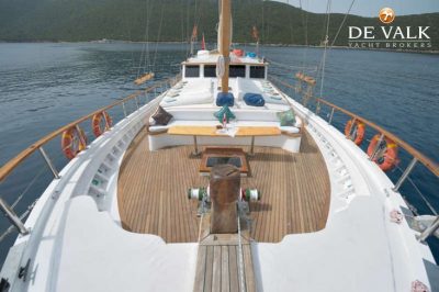 1996 24 M Exclusive Luxury Charter