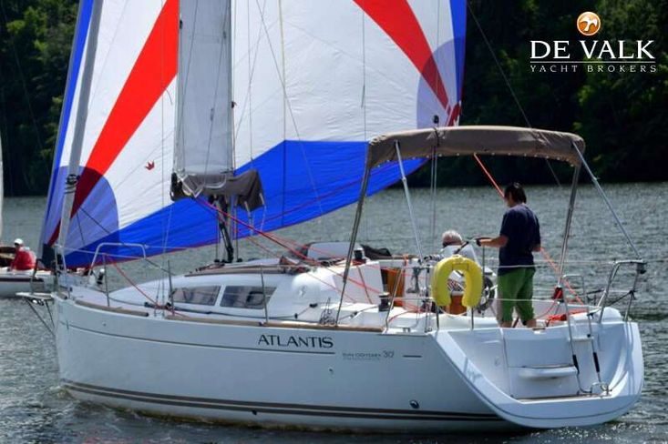 2011 Sun Odyssey 30i