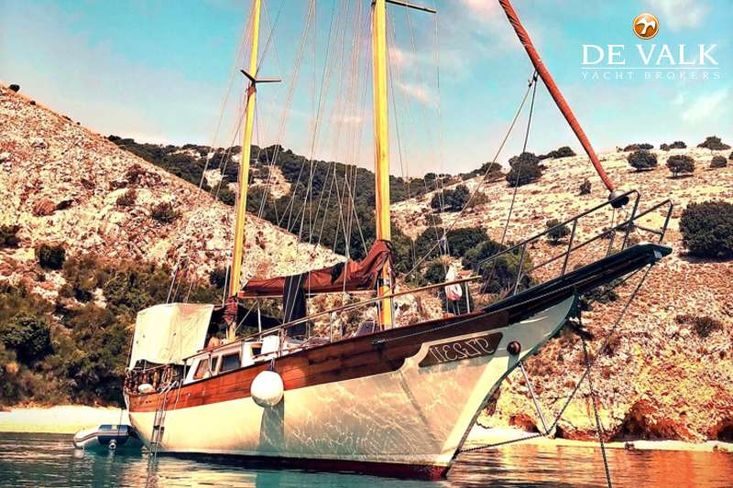 2002 Ketch 39