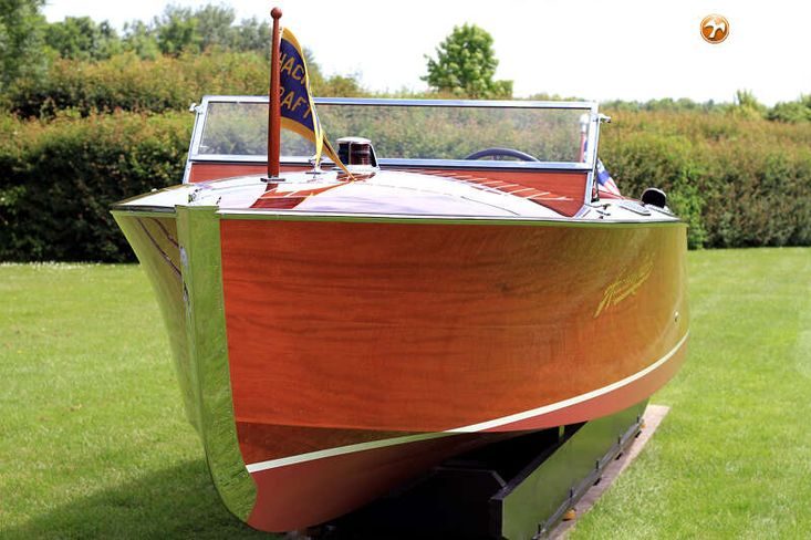 1929 Triple Cockpit Runabout