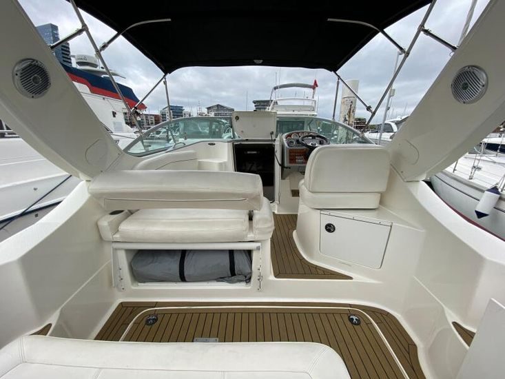 2009 Bayliner 285