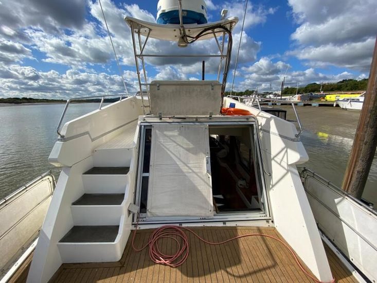 1984 Princess 414