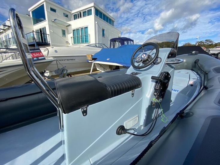 2008 Valiant Ribs Dr 520