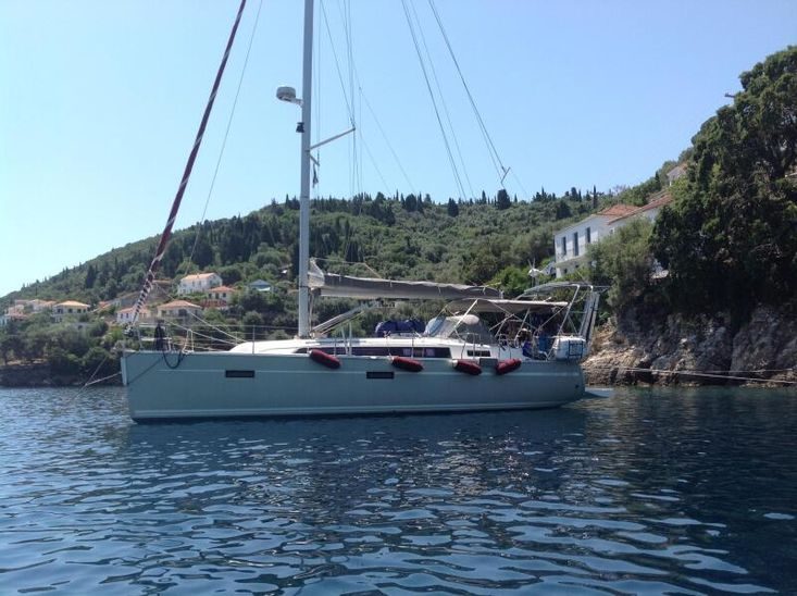 2015 Bavaria 37 Cruiser