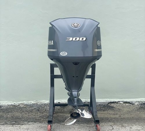 Yamaha 300 HP Outboard Motor