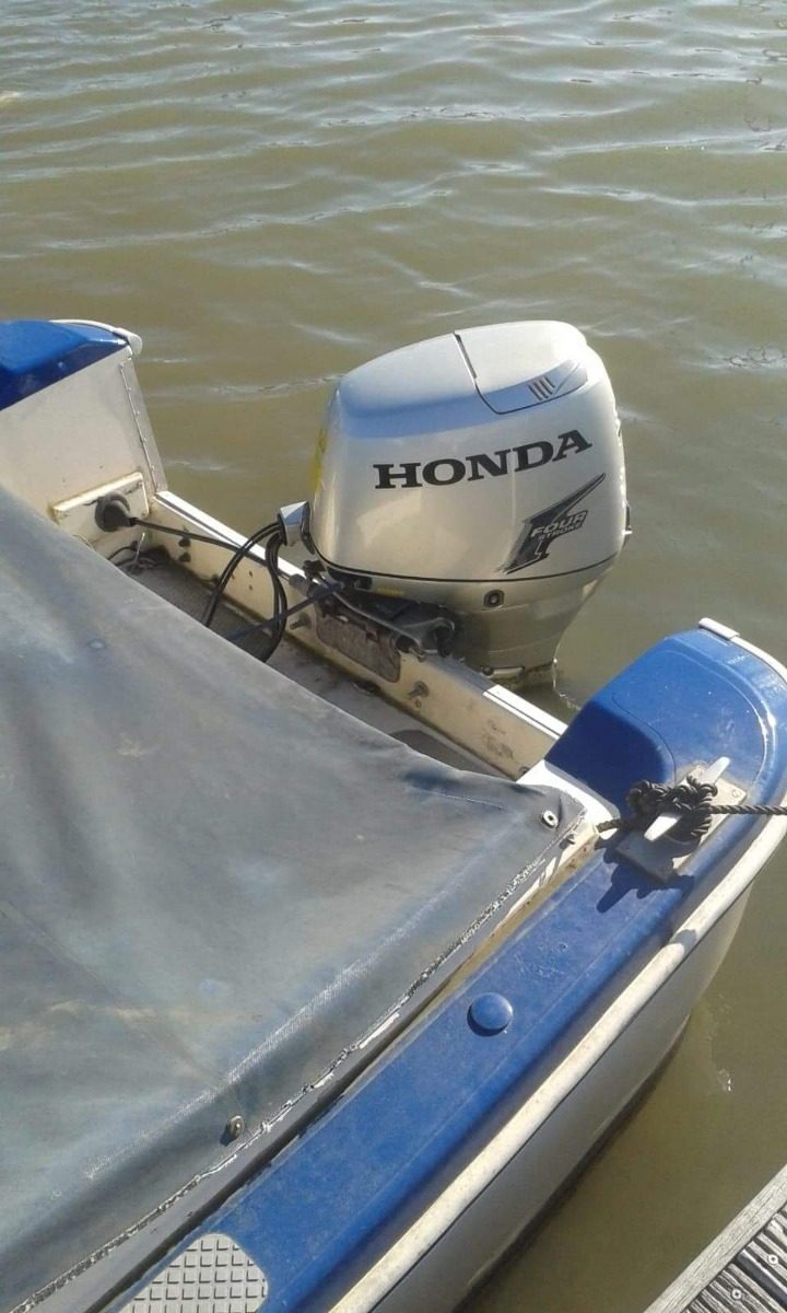 Cruiser with fourstroke 50