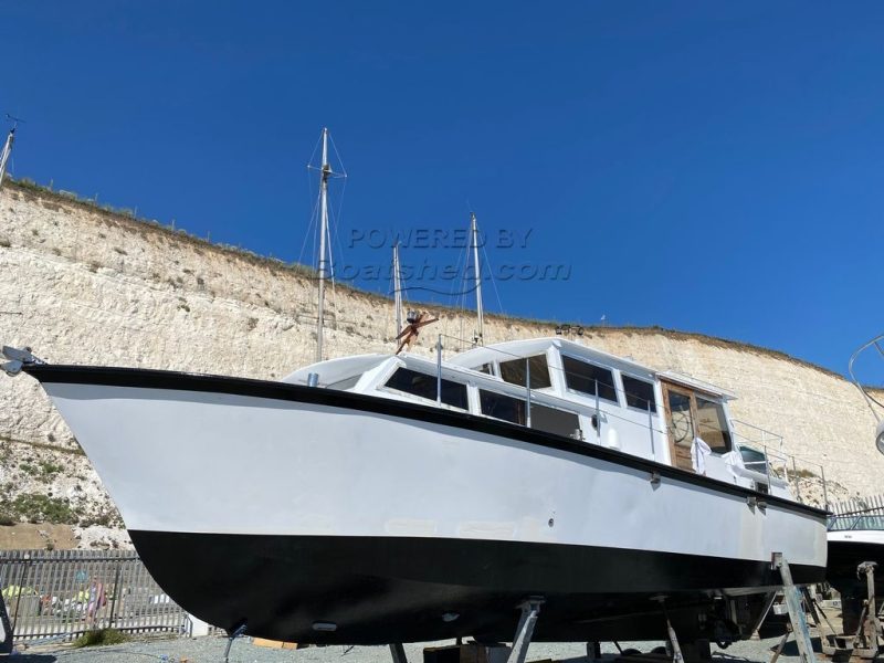 Dutch Motor Cruiser