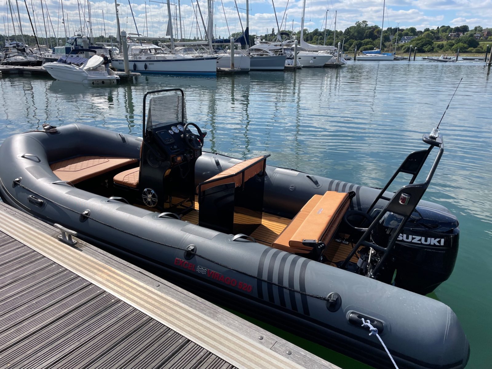 EXCEL VIRAGO V520 RIB + 100hp SUZUKI OUTBOARD MOTOR BRAND NEW!
