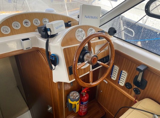 Quicksilver 750 Weekend Boat - Fast Fisher Weekend Fishing Day Family Boat Power