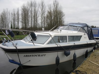 SEAMASTER 813 INLAND WATERWAYS CRUISER