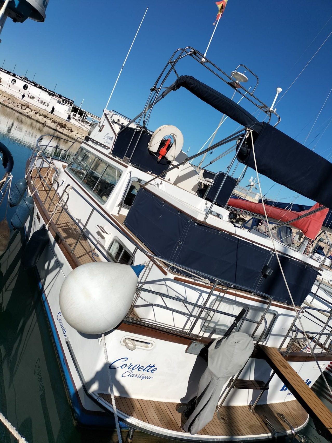 Corvette 600 Classique (32 trawler)
