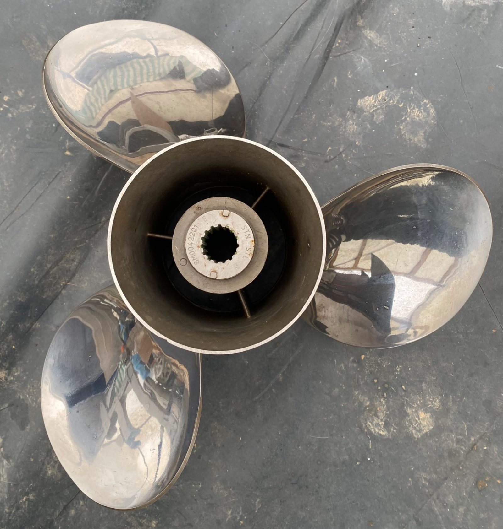 Mercury Vengeance 21” propeller