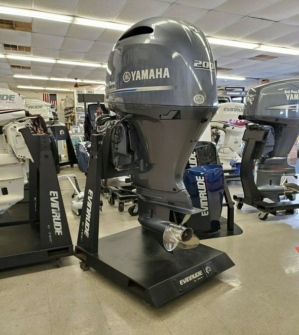 Slightly used Yamaha 200HP 4 Stroke Outboard Motor Engine