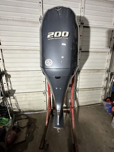 Used Yamaha 200 HP 4-Stroke Outboard Motor Engine