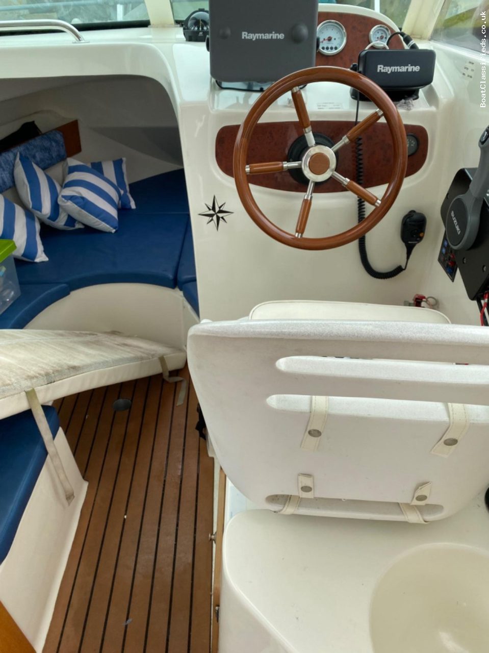 Jeanneau Merry Fisher 625