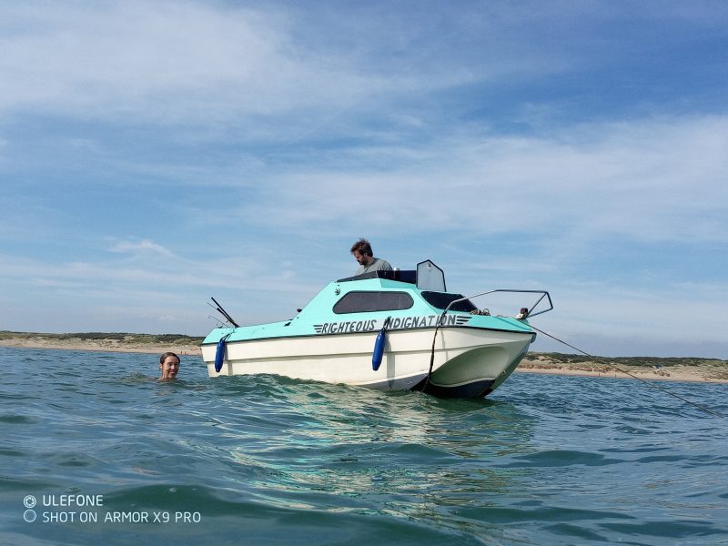 15ft Pilot Dory, 35hp 4 stroke and 4hp 4 stk OB