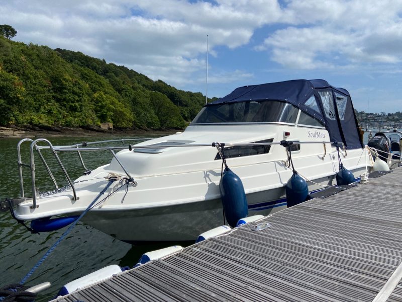 2006 DRAGO FIESTA 600 with TRAILER. CUDDY CABIN. 100hp Yamaha.