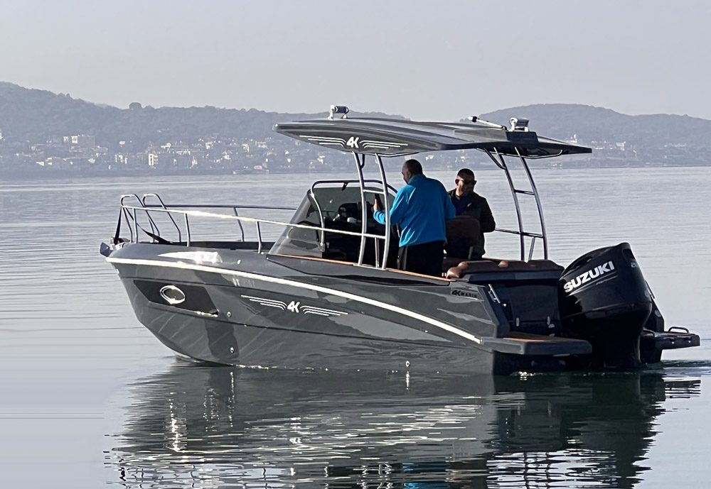 7 Meter Sport Boat