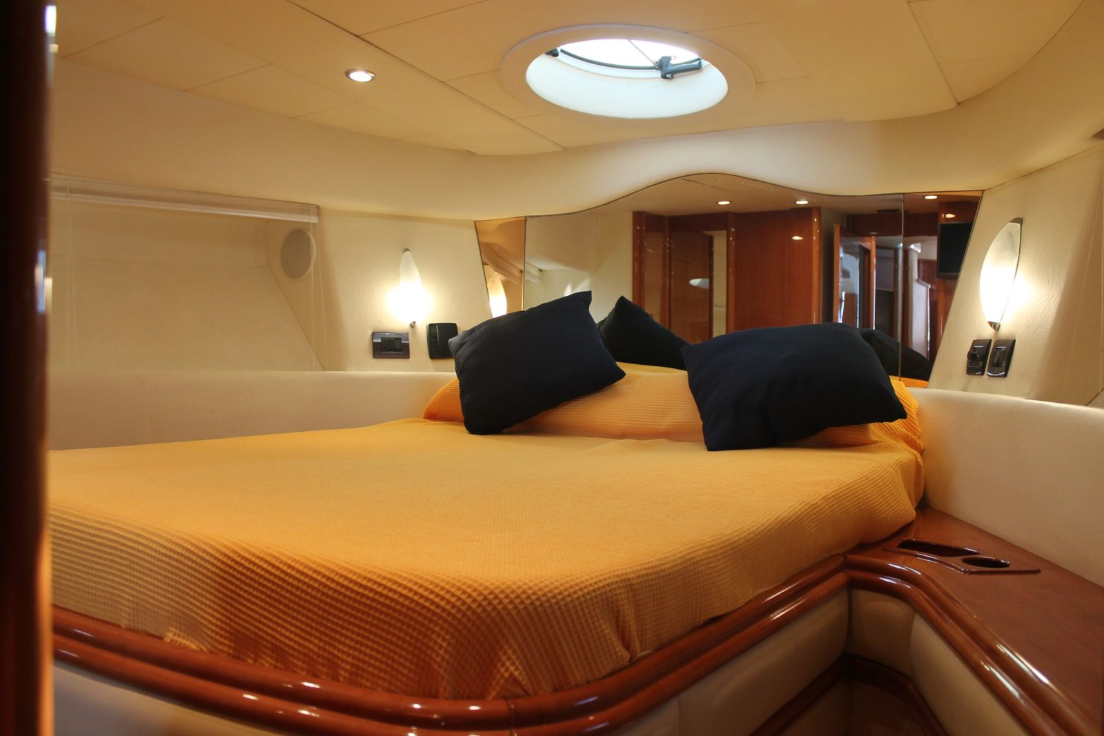 Astondoa GLX 464 Flybridge