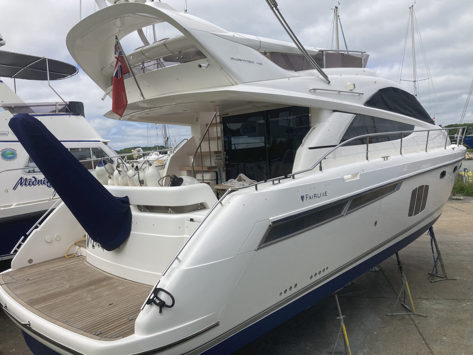 Fairline Phantom 48
