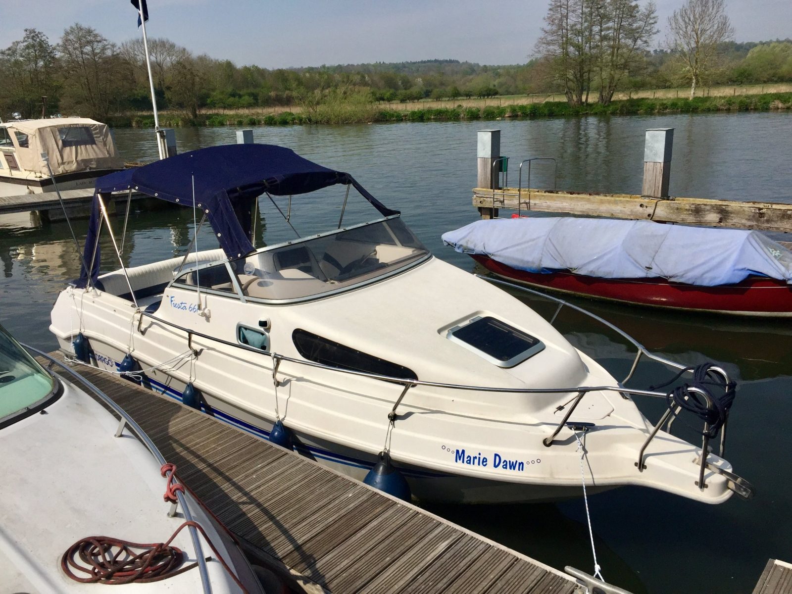 Drago Fiesta 6.6 Cabin Cruiser